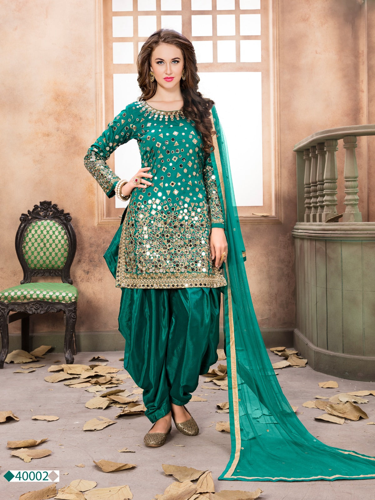 AANAYA PATYALA SUIT  image 9