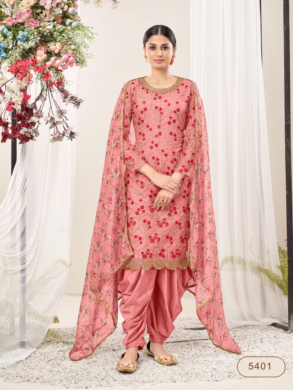 AANAYA   PATIALA SUIT image 1