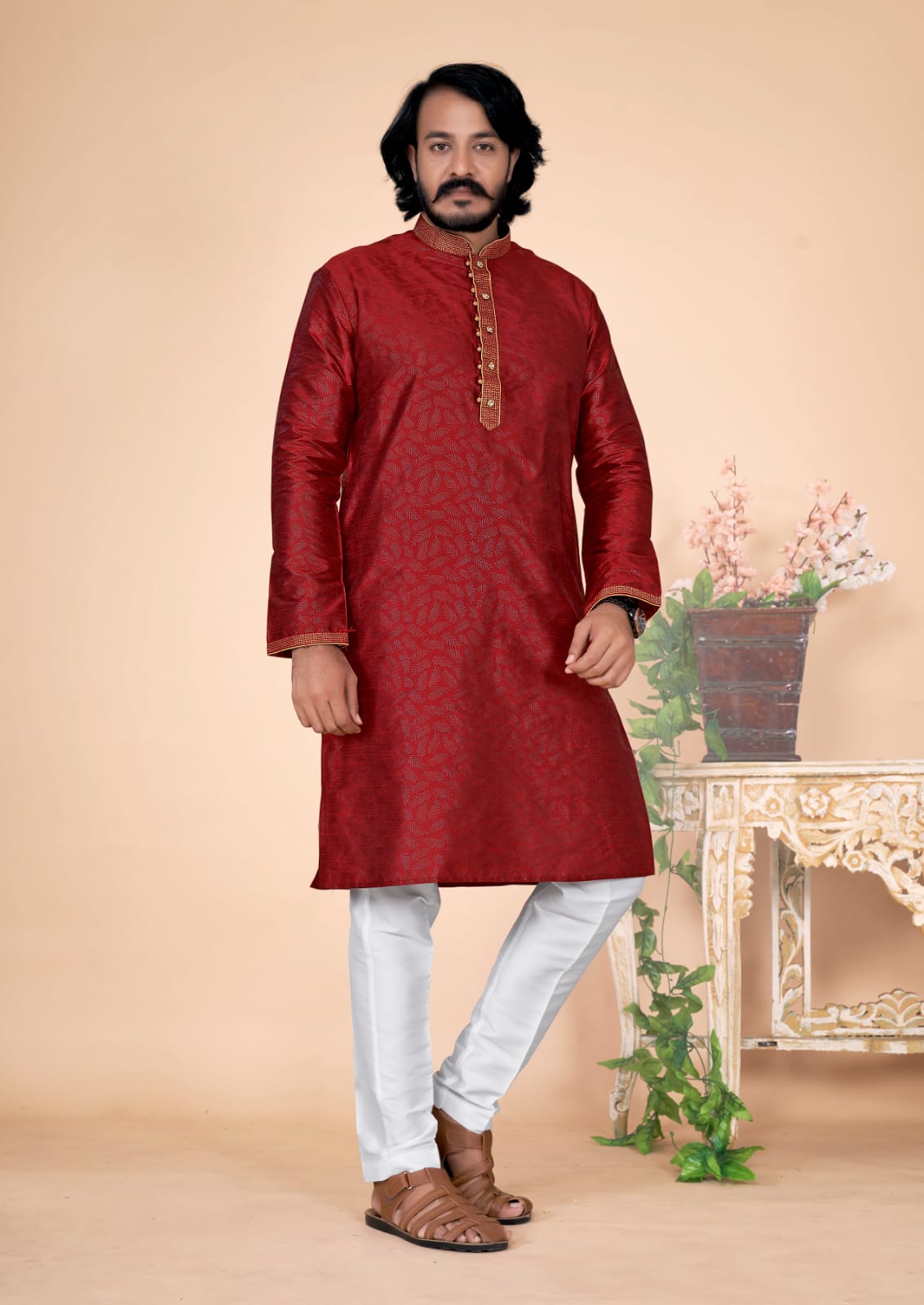 MEN’S KURTA SET BY Venmer image 3
